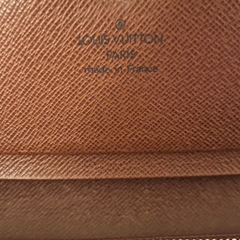 Louis Vuitton Porte Monnaie Tresor Brown Monogram Wallet - Picture 13 of 14